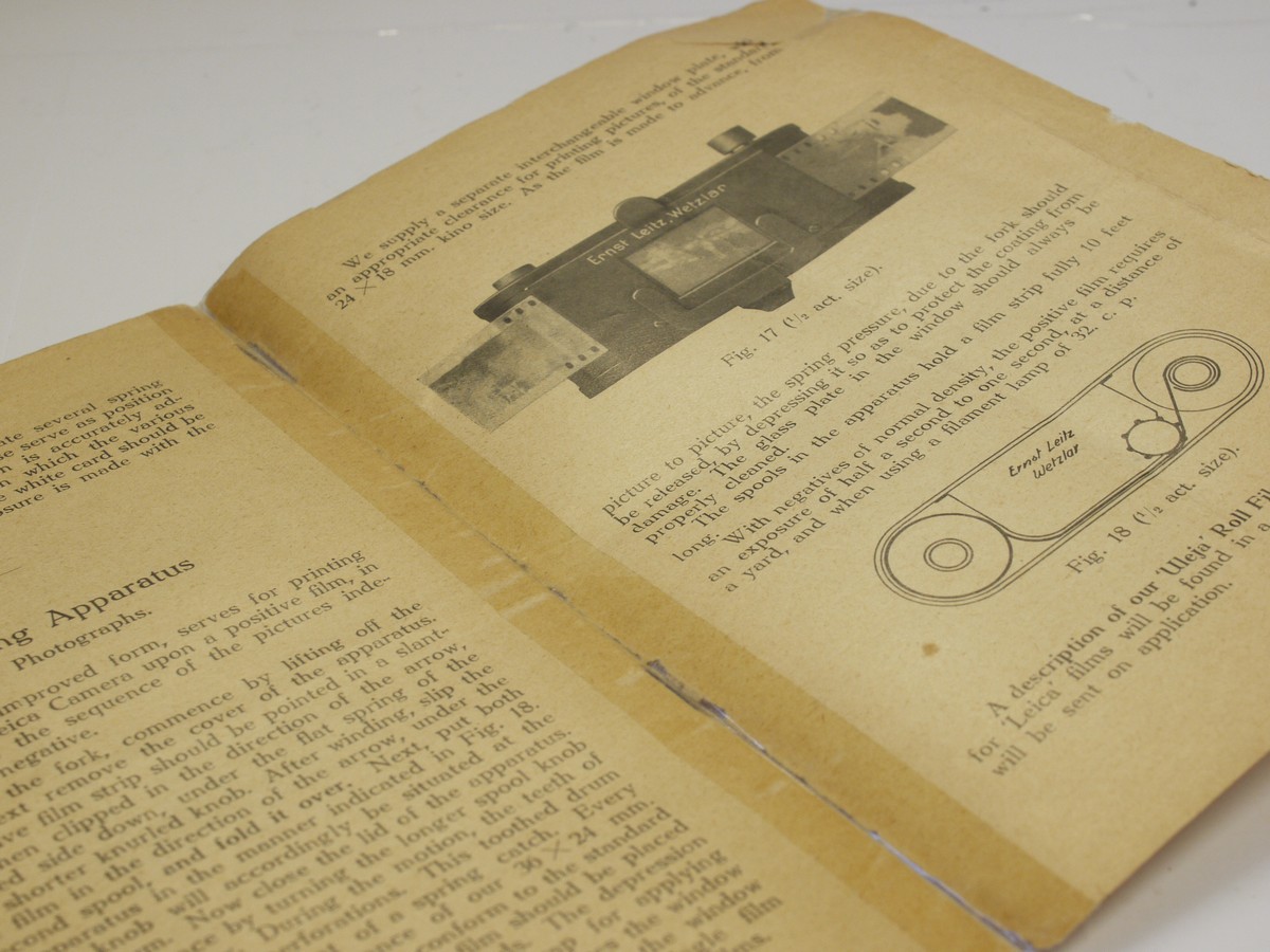 mwclassiccameras-20240315-288 "Directions for using the Leitz 'Leica' Camera, February 1927. 20 pages in English, featuring the Leica I model A & Leica Compur. RARE early instructions