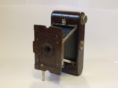 Kodak No.Hawkette Patterned Brown Bakelite 4-strut-folding camera
