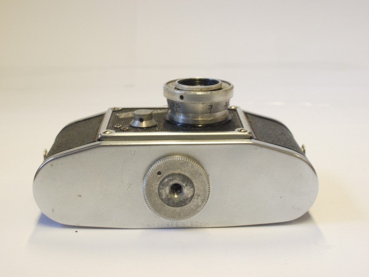 mwclassiccameras-20240315-58 P Saraber Finetta 35mm camera + 45mm f2.8 Finetar screw mount interchangeable lens