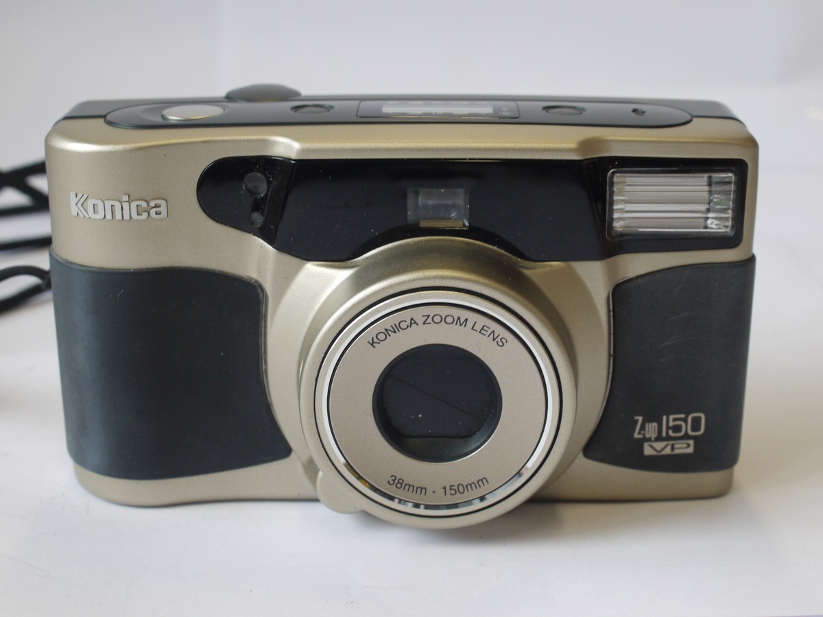 mwclassiccameras-20240329-166 Konica Z-Up 150 VP 35mm Compact Autofocus Point-&-Shoot camera, Silver coloured, with 38-150mm zoom + Wrist Strap