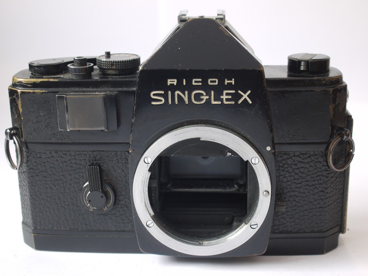 mwclassiccameras-20240329-258 Ricoh Singlex 35mm SLR body, black, Nikon F mount + Ricoh chrome accessory shoe