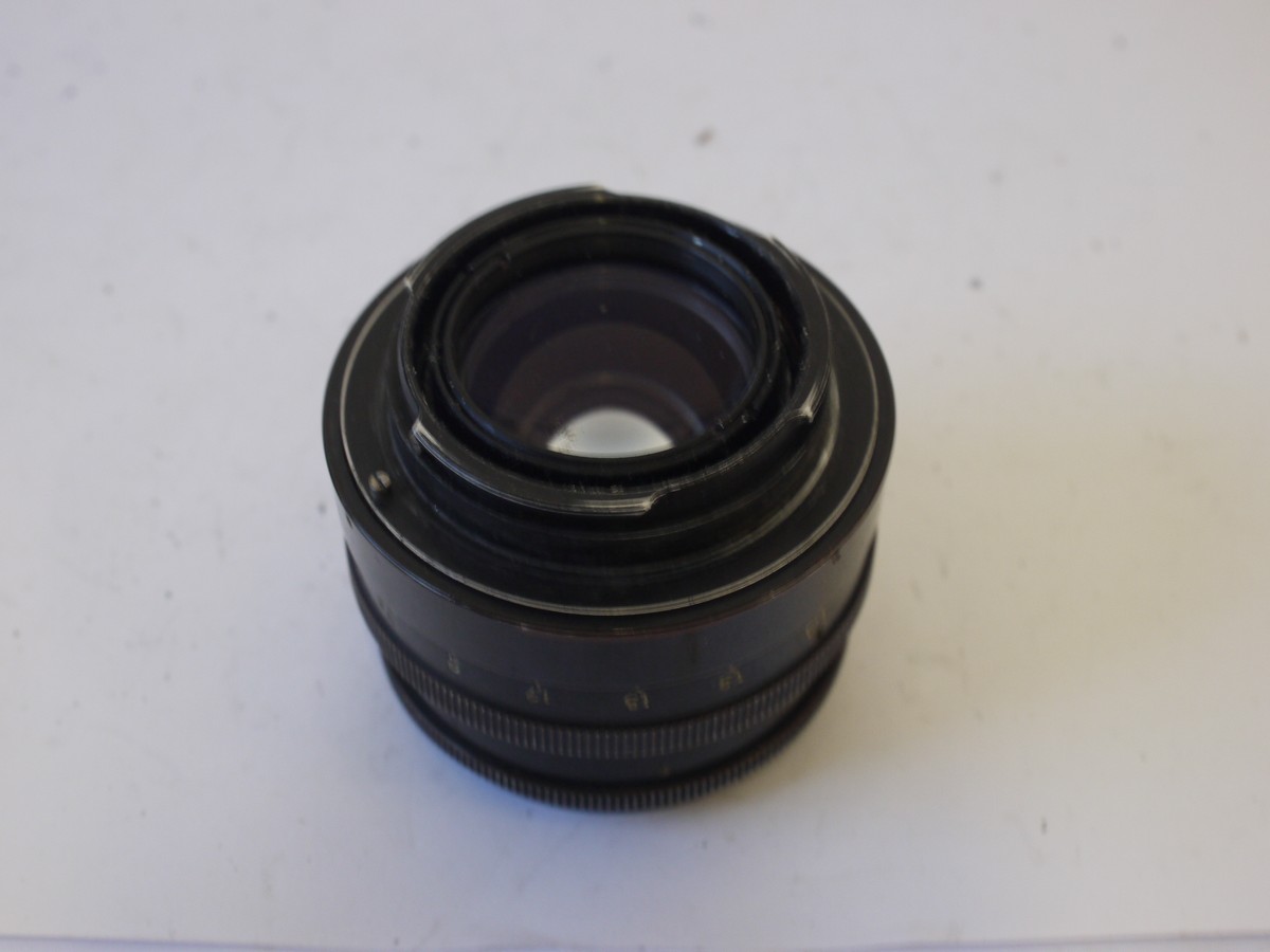 mwclassiccameras-20240329-434 Carl Zeiss Jena 5.8cm f2 Biotar T coated all black Exakta mount lens (17 Aperture blades) + Carl Zeiss Jena black & chrome front cap