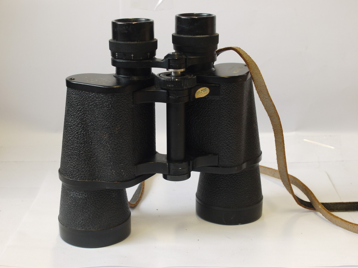 mwclassiccameras-20240405-103 Yashica 7x50 Primatic Binoculars, 71 Degrees Field, with strap