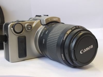 Canon EOS IX APS Film SLR + Canon 80-200mm f4.5-5.6 II Interchangeable zoom lens, with strap