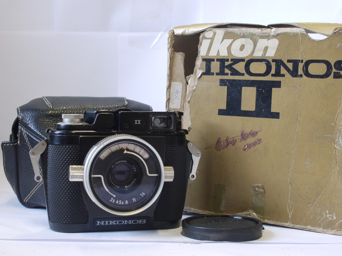 Nikon Nikonos II 35mm Underwater camera + 35mm f2.5 W-Nikkor