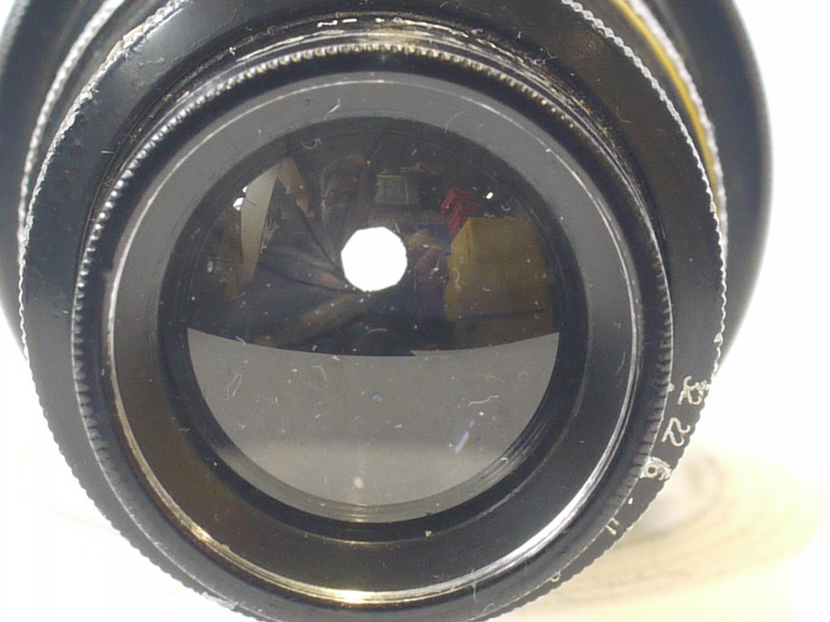 mwclassiccameras-20240412-4 Dallmeyer 4 inch f5.6 Tele-Anastigmat lens (No.147600) with Iris Diphragm, in ORIGINAL LEICA L39 Screw mount lens (made for the Leica I model C Non-standard mount camera (would have been matched to the camera). Serial number inscribed twice, near the top and near the mount. "0" inscribed below the focusing index position. Comes with a contemporary L39 to Cine "C" mount adapter