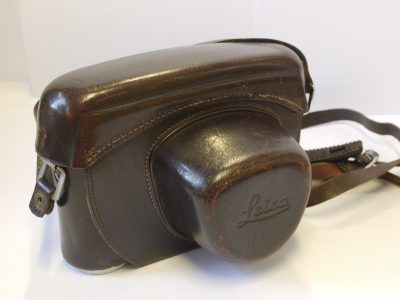 Leitz brown leather ER case for M2/M3, long front part (for 50/2 Summicron rigid lens), strap & small tripod mount