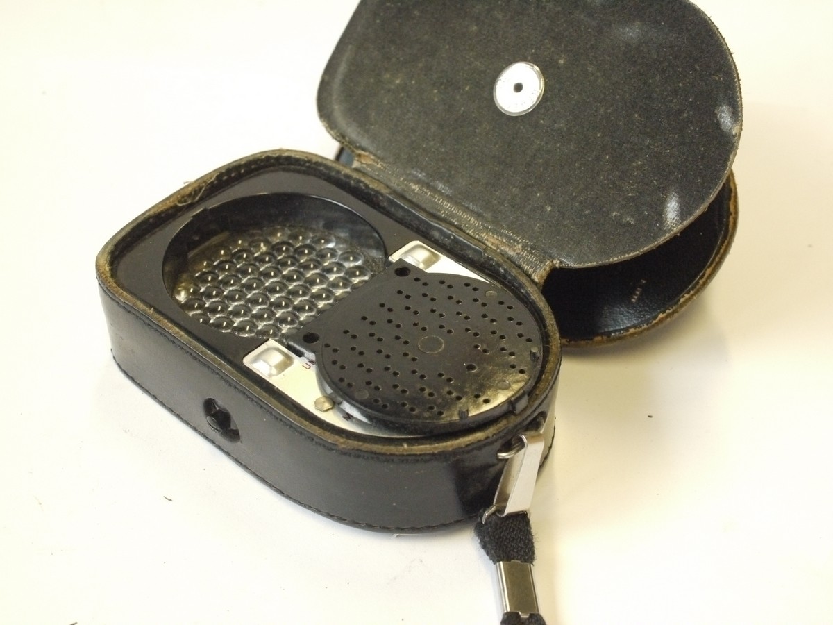 mwclassiccameras-20240426-96 Weston Euro-Master Hand-Held Exposure meter, Model S461-6 + strap & case