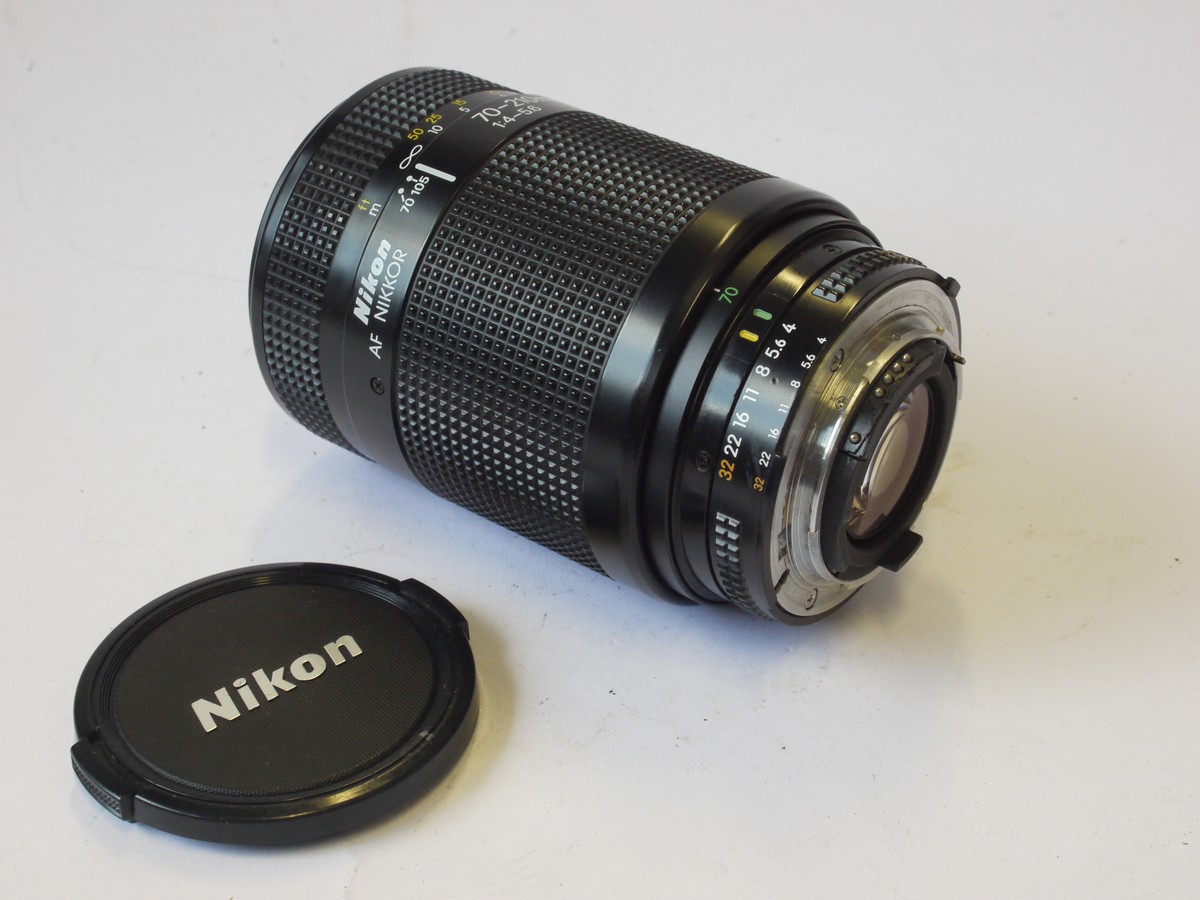 mwclassiccameras-20240510-150 Nikon 70-210mm f4-5.6 AF Nikkor + Nikon front cap