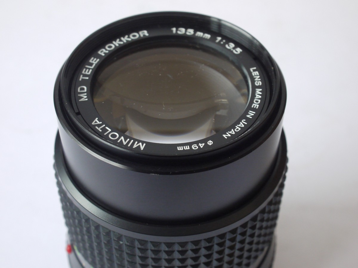 mwclassiccameras-20240524-124 Minolta 135mm f3.5 MD Tele Rokkor manual focus MD mount lens + caps & Box
