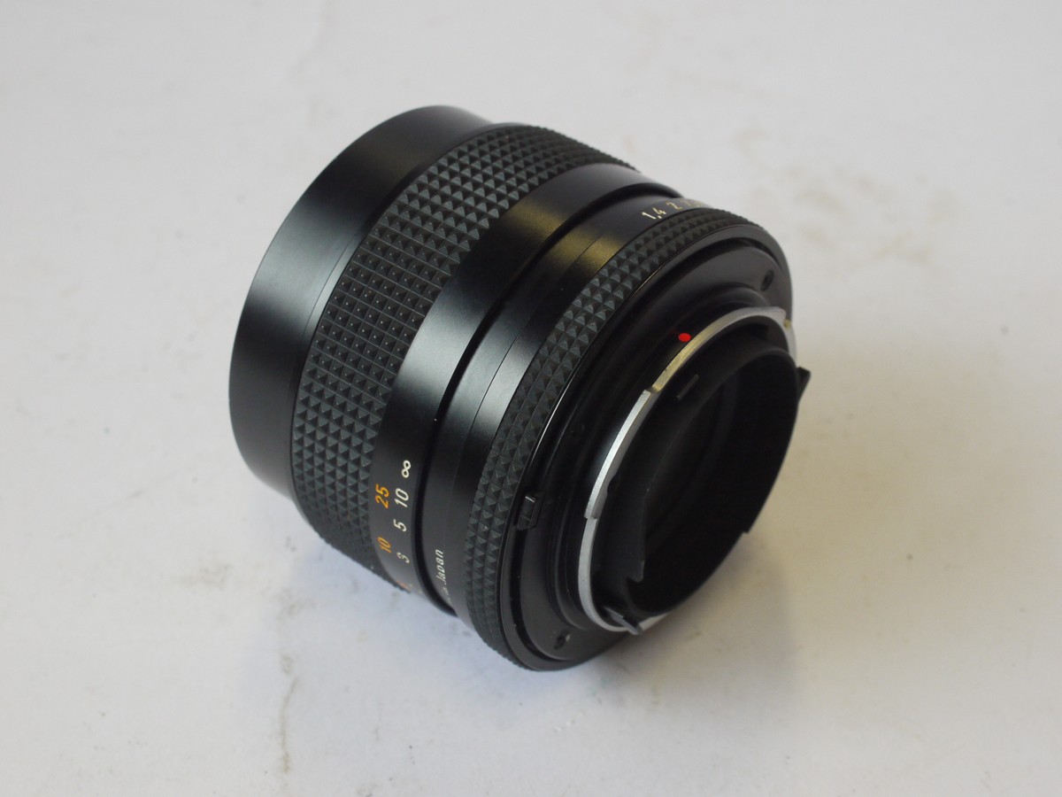 mwclassiccameras-20240524-149 Carl Zeiss 50mm f1.4 T* lens in Contax/Yashica AE mount + Contax front cap