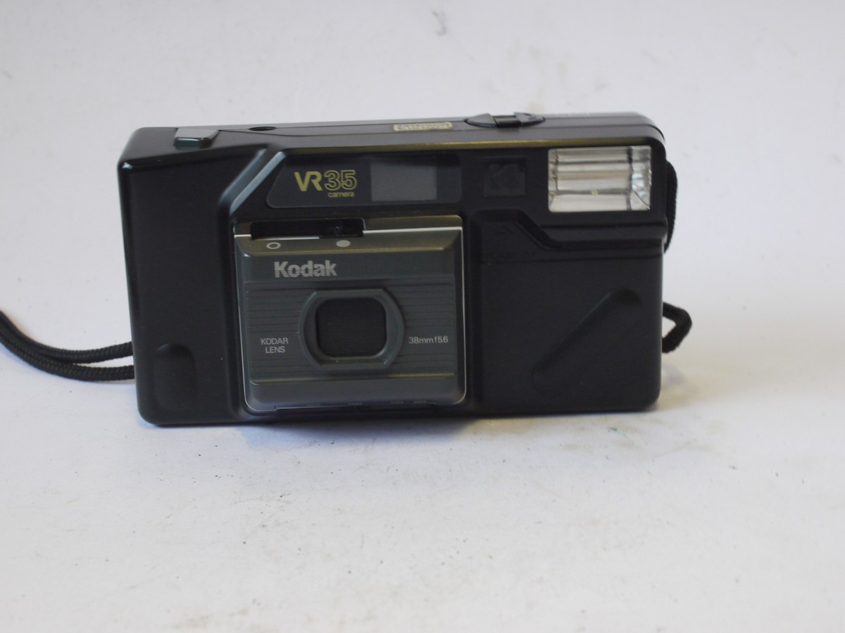 mwclassiccameras-20240524-264 Kodak K4A VR35 35mm Compact Point-&-Shoot camera with 38mm f5.6 Kodar Lens + Strap