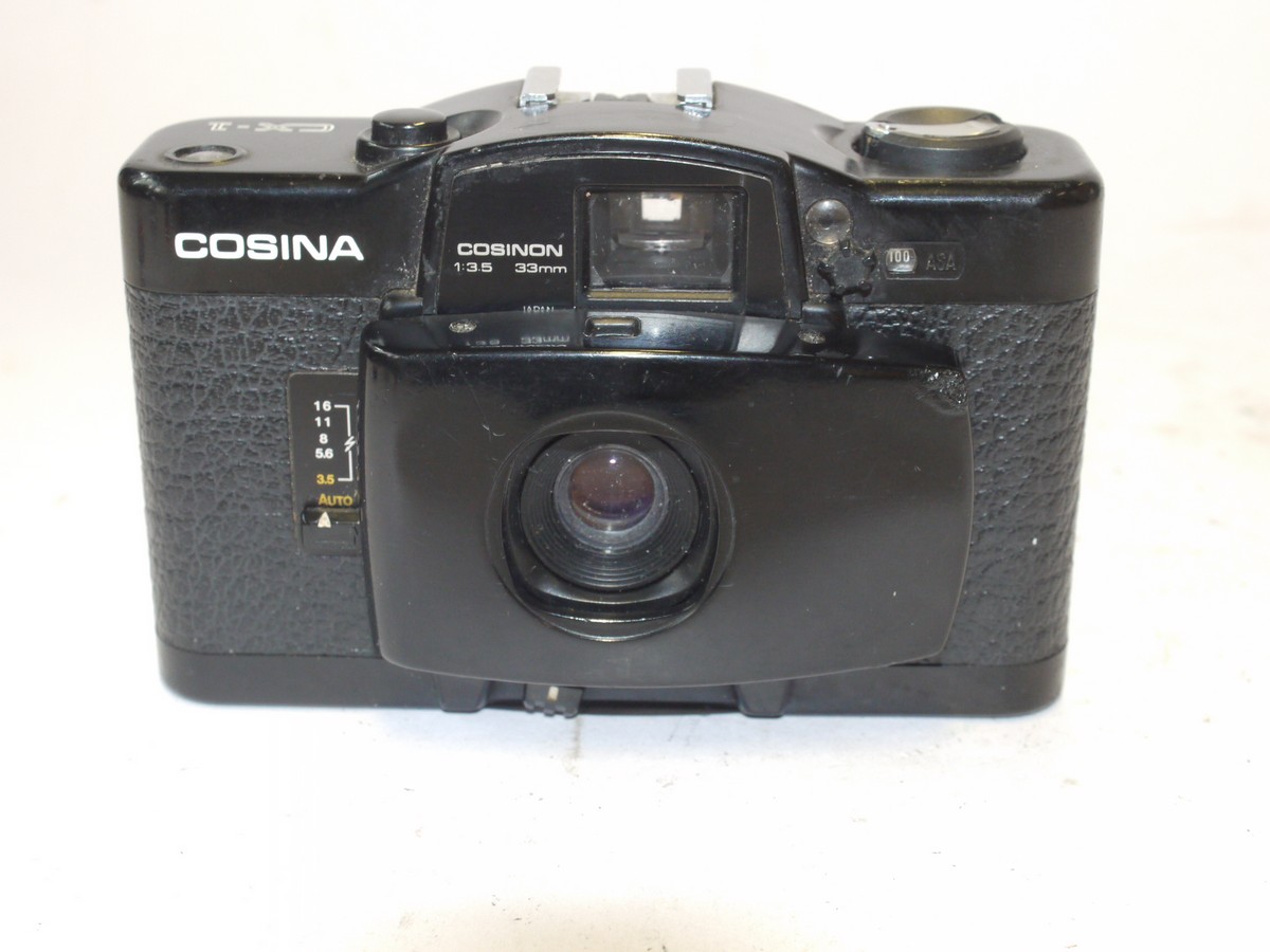 mwclassiccameras-20240531-155 Cosina CX-1 35mm manual compact camera with zone focusing & 33mm f3.5 Cosinon ens with swivelling lens cover.