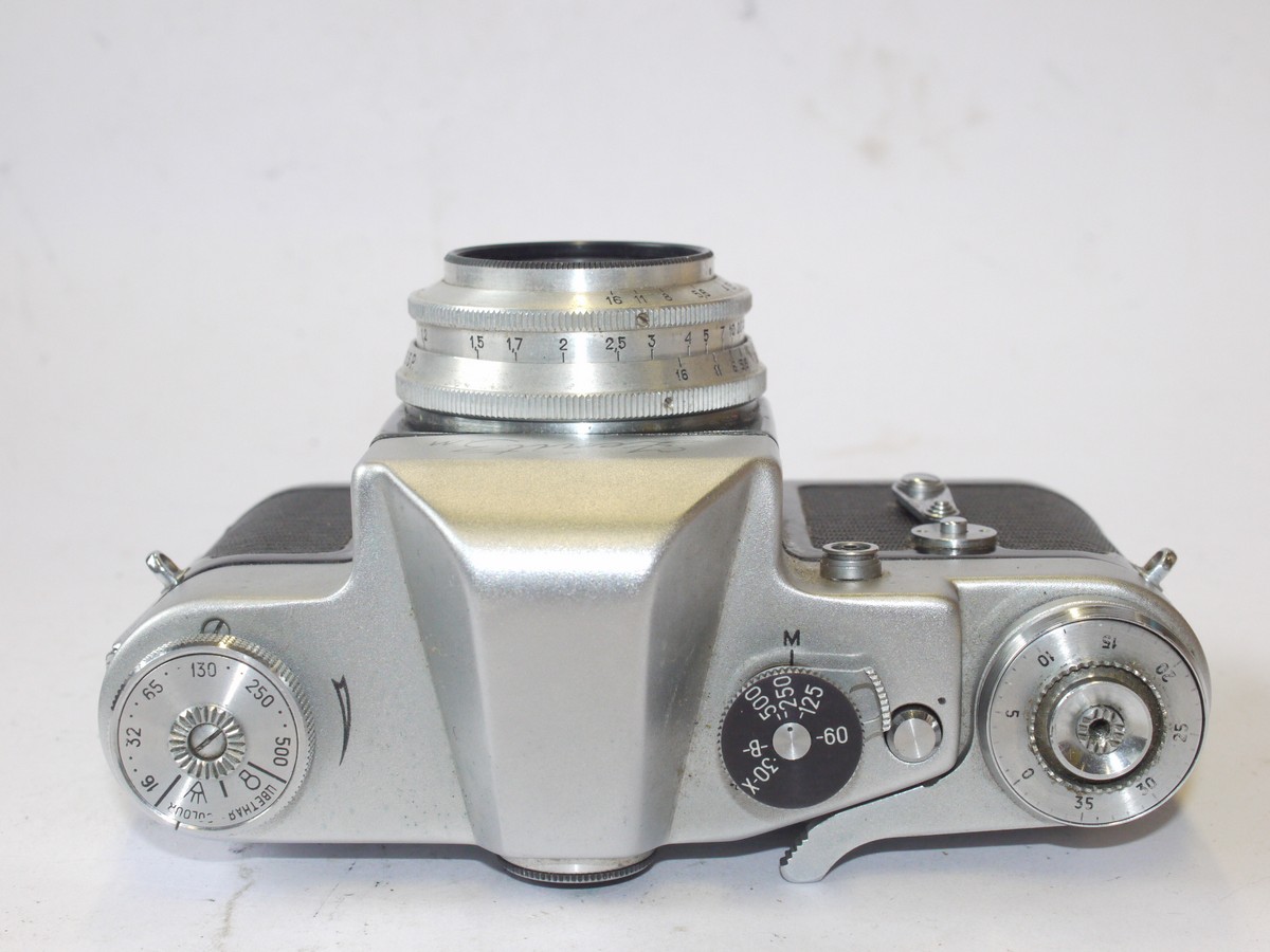 mwclassiccameras-20240531-41 Zenit 3M 35mm SLR, L39 screw mount + 50mm f3.5 Industar-50 coated rigid type lens & ER case. NEEDS SERVICE/REPAIR