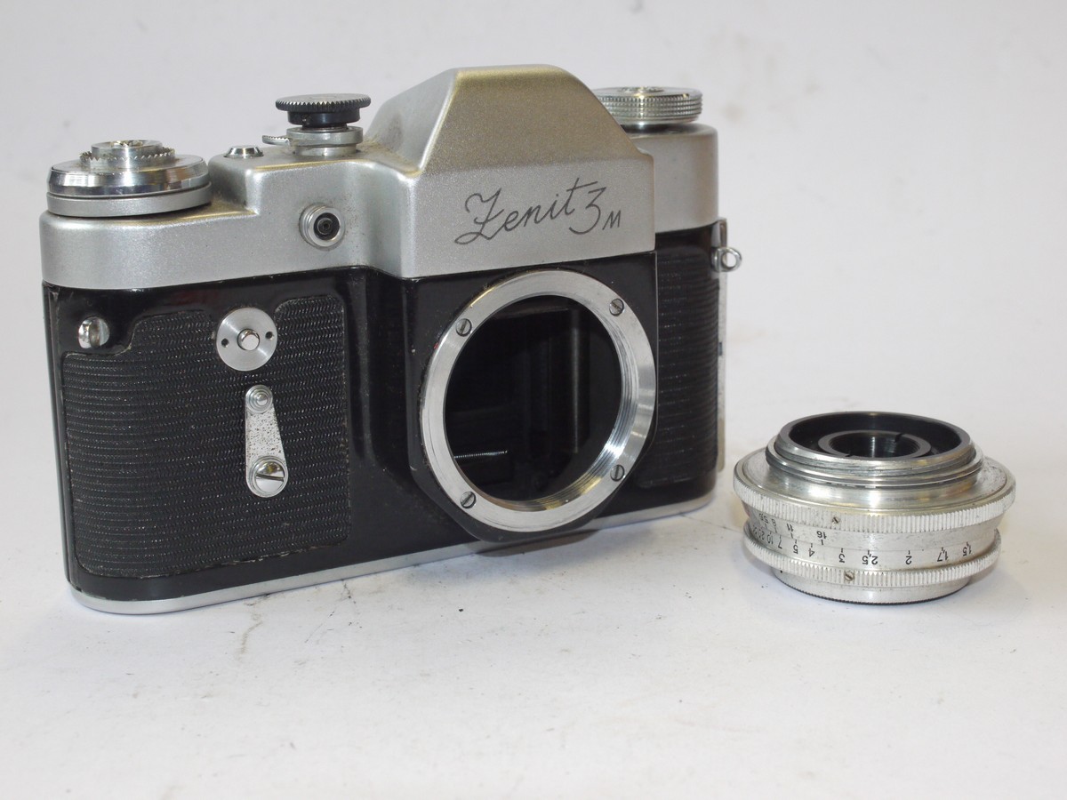 mwclassiccameras-20240531-43 Zenit 3M 35mm SLR, L39 screw mount + 50mm f3.5 Industar-50 coated rigid type lens & ER case. NEEDS SERVICE/REPAIR