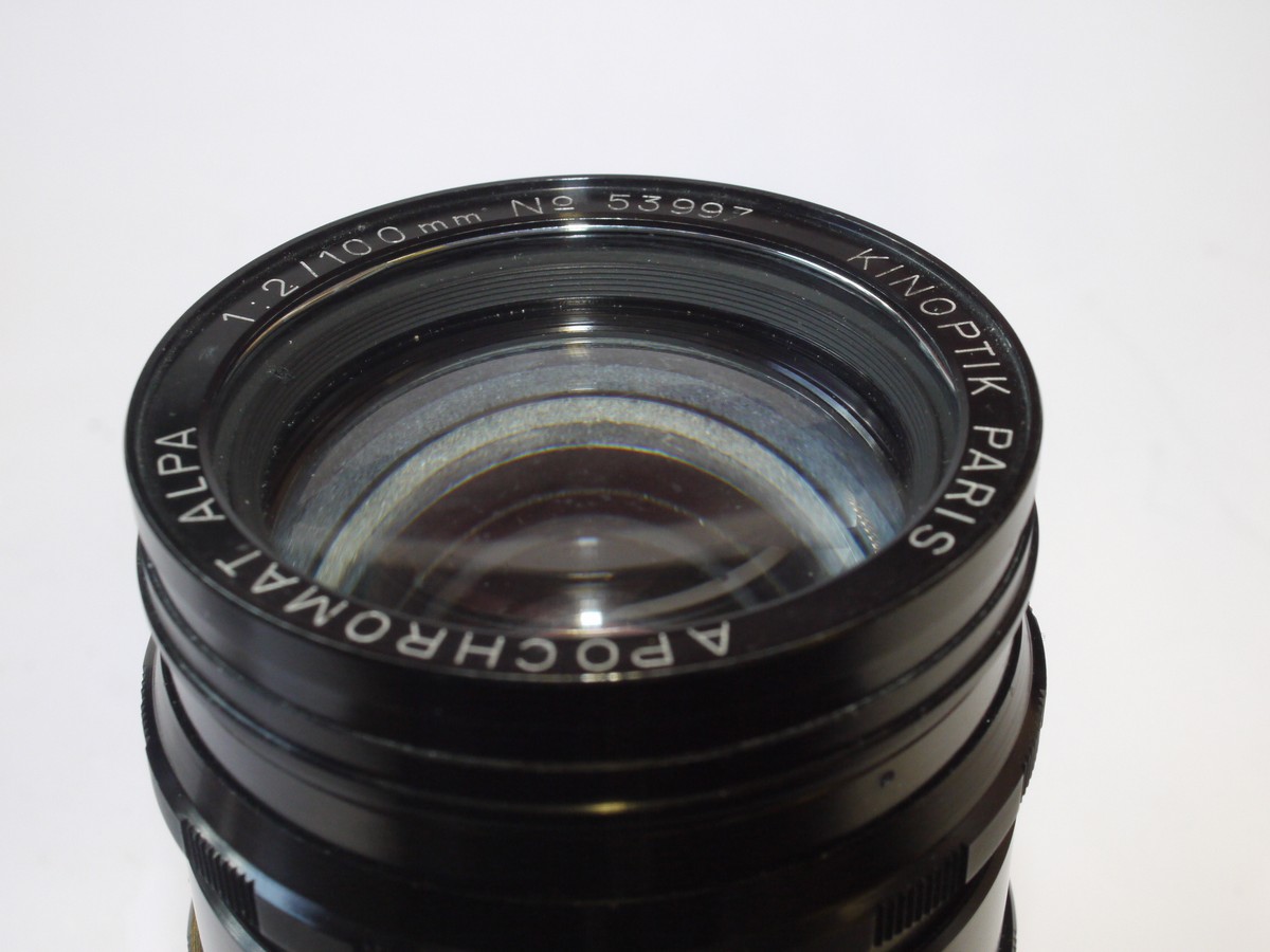 mwclassiccameras-20240607-60 Kinoptik Paris 100mm f2.8 Apochromat Alpa manual focus lens in Alpa bayont mount + Front filter/hood adapter, Alpa metal Clip-on lens hood & Alpa caps. RARE, HIGH QUALITY LENS