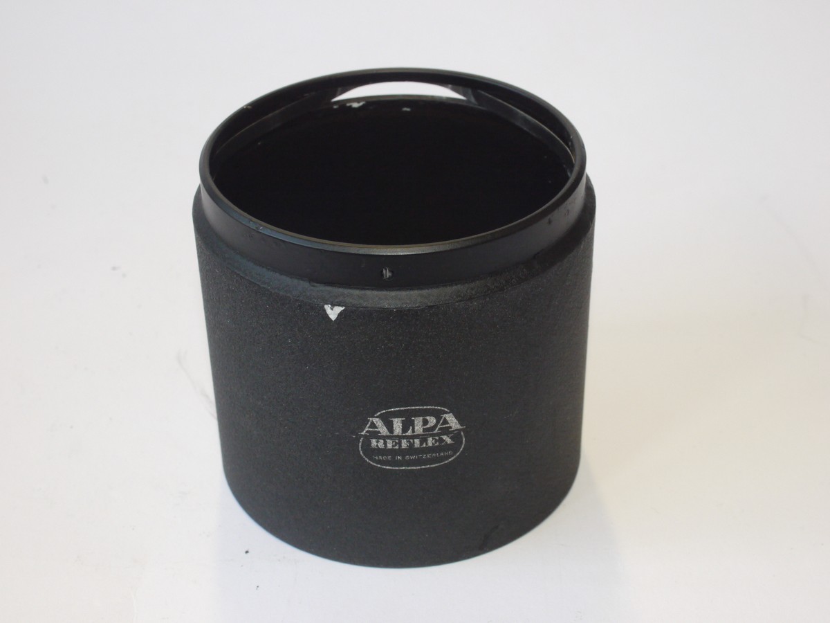 mwclassiccameras-20240607-65 Kinoptik Paris 100mm f2.8 Apochromat Alpa manual focus lens in Alpa bayont mount + Front filter/hood adapter, Alpa metal Clip-on lens hood & Alpa caps. RARE, HIGH QUALITY LENS