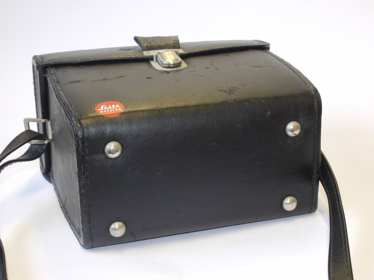 mwclassiccameras-20240607-80 Leitz Small Leica M Camera outfit case, black, with strap. Has inside section for Leica M camera & other space for lenses/accessories. 210 x 115 x 190mm