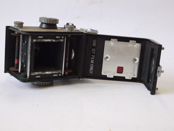 Yashica-44 127 TLR with Grey covering & 60mm f3.5 Yashikor lens in