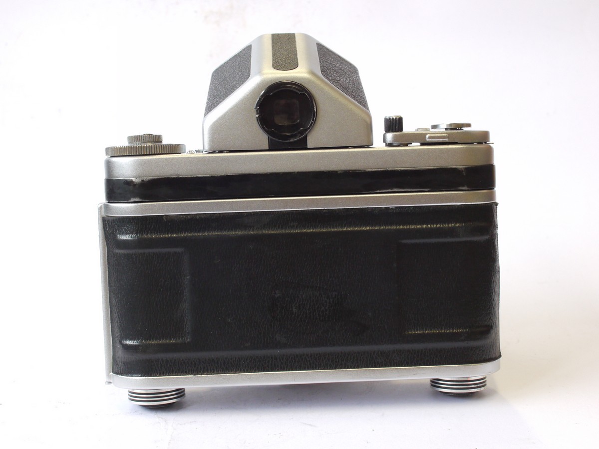 mwclassiccameras-20240726-105 Pentacon Six TL 6x6 SLR with Prism finder & aus Jena 80mm f2.8 Bm (Biometar) breechlock mount les, Skylight filtr, front cap & ER case