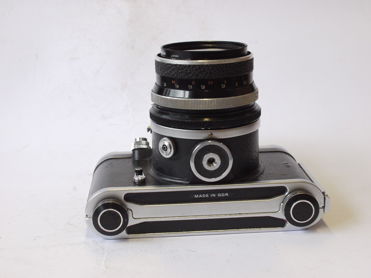 mwclassiccameras-20240726-107 Pentacon Six TL 6x6 SLR with Prism finder & aus Jena 80mm f2.8 Bm (Biometar) breechlock mount les, Skylight filtr, front cap & ER case