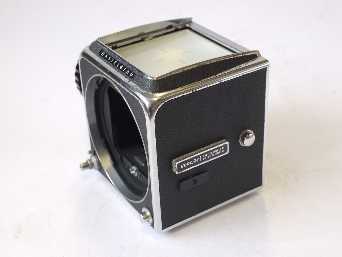 mwclassiccameras-20240802-106 Hasselblad 500C/M Body, with focusing screen, body cap, Original Instructions & Makers Box (No.UR1215270) c1978