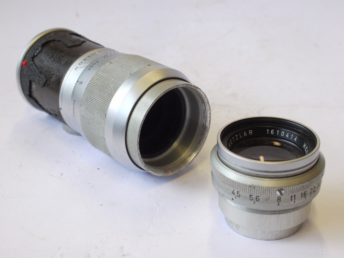 mwclassiccameras-20240802-56 Leitz Wetzlar 13.5cm f4.5 Hektor-M chrome with vulcanite covering (No.1610414)