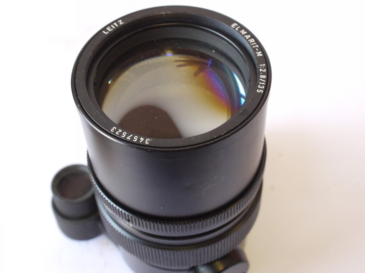 mwclassiccameras-20240802-61 Leitz 135mm f2.8 Elmarit-M (No.3457523) with Spectacle finder & built-in lens hood