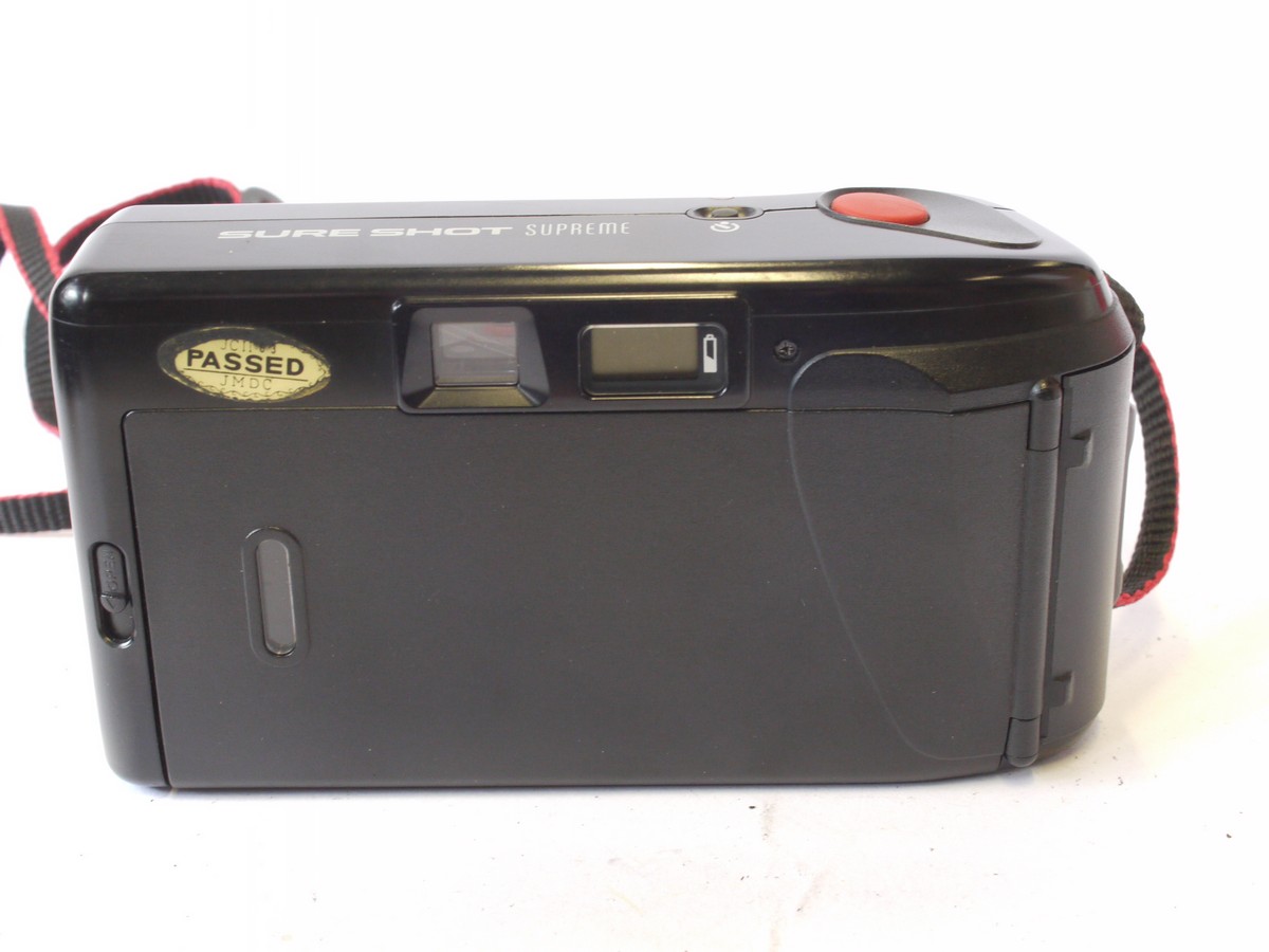 mwclassiccameras-20240816-99 Canon Sureshot Supreme 35mm Compact Autofocus Point-&-Shoot camera with 35mm f2.8 lens + strap, case, instructions & box