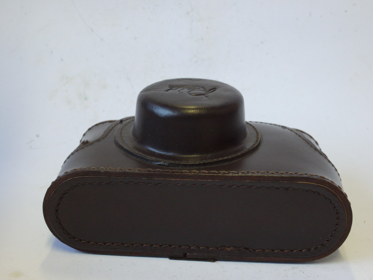 mwclassiccameras-20240823-198 Reid Leica Copy brown leather ER case + Leather Strap. UNCOMMON