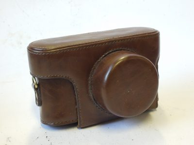 Unamed Brown Faux Leather ER case for Leica L39 camera with medium nose front. No tripod screw. Copy of Leica ER case