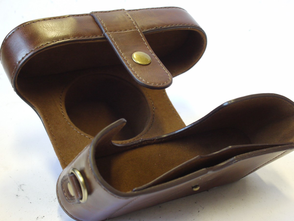 mwclassiccameras-20240823-205 Unamed Brown Faux Leather ER case for Leica L39 camera with medium nose front. No tripod screw. Copy of Leica ER case