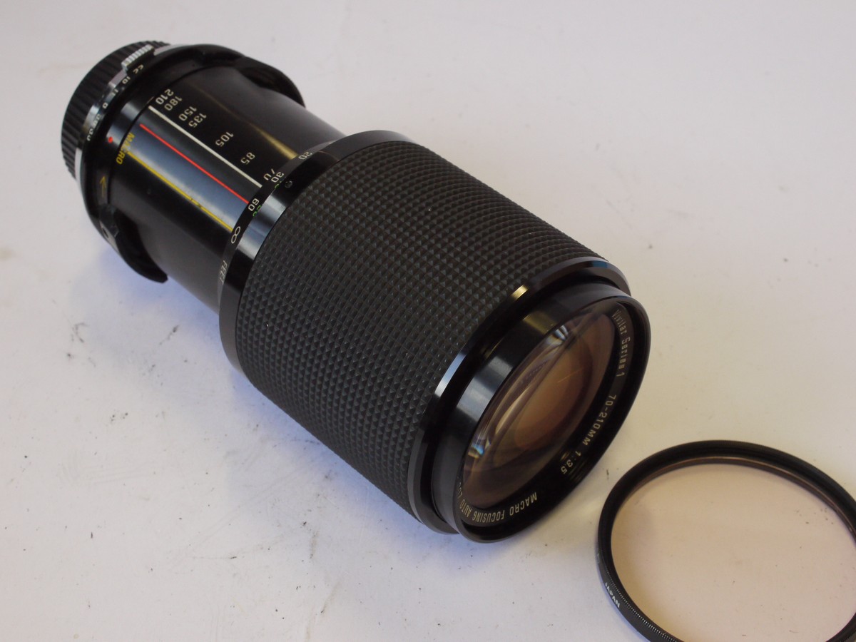 mwclassiccameras-20240823-9 Vivitar Series 1 70-210mm f3.5 Zoom in Olympus OM mount + Hoya filter & rear cap