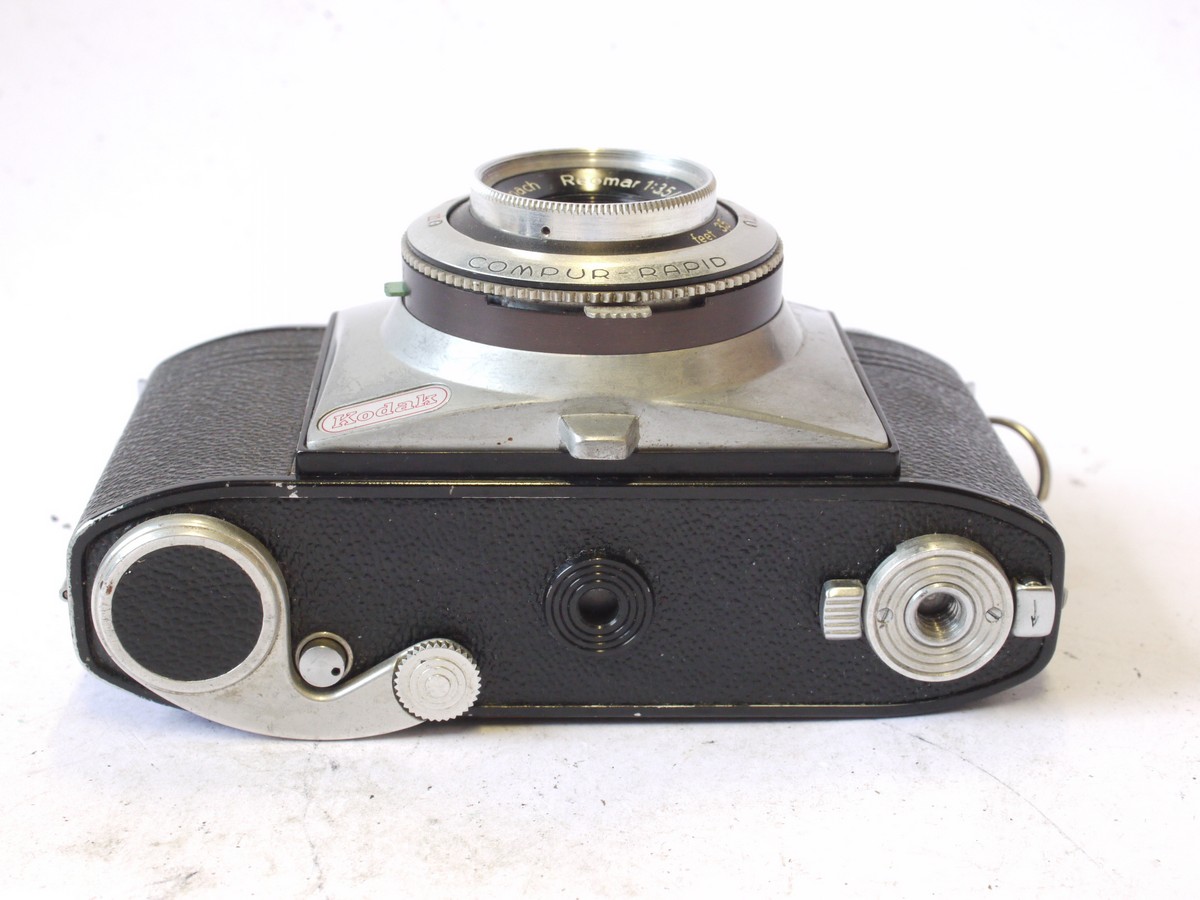 mwclassiccameras-20240830-219 Kodak Retinette 35mm viewfinder camera with Schneider 45mm f3.5 Reomar coated lens
