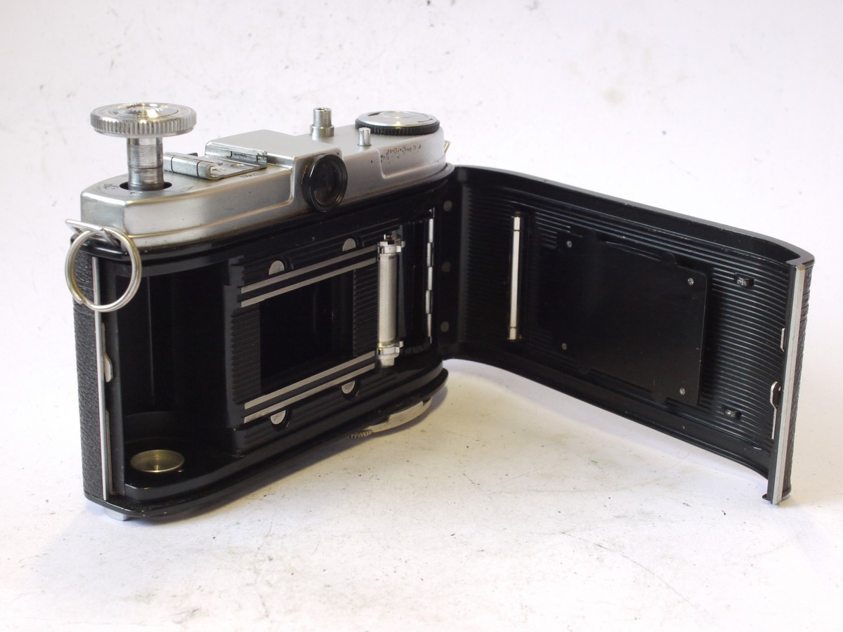 mwclassiccameras-20240830-220 Kodak Retinette 35mm viewfinder camera with Schneider 45mm f3.5 Reomar coated lens