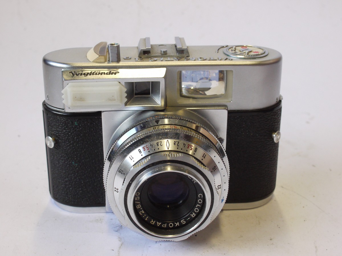 mwclassiccameras-20240830-35 Voigtlander Vitomatic IIa 35mm selenium metered coupled rangefinder camera with 50mm f2.8 Color-Skopar lens in Prontor SLK-V shutter. With grey plastic lens cap, meter cover & ER case