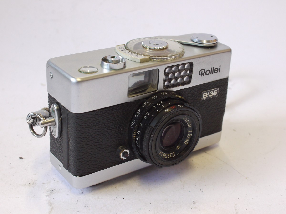 mwclassiccameras-20240830-47 Rollei B35 selenium metered 35mm camera, chrome, with Carl Zeiss 40mm f3.5 Triotar collapsible lens + wrist strap