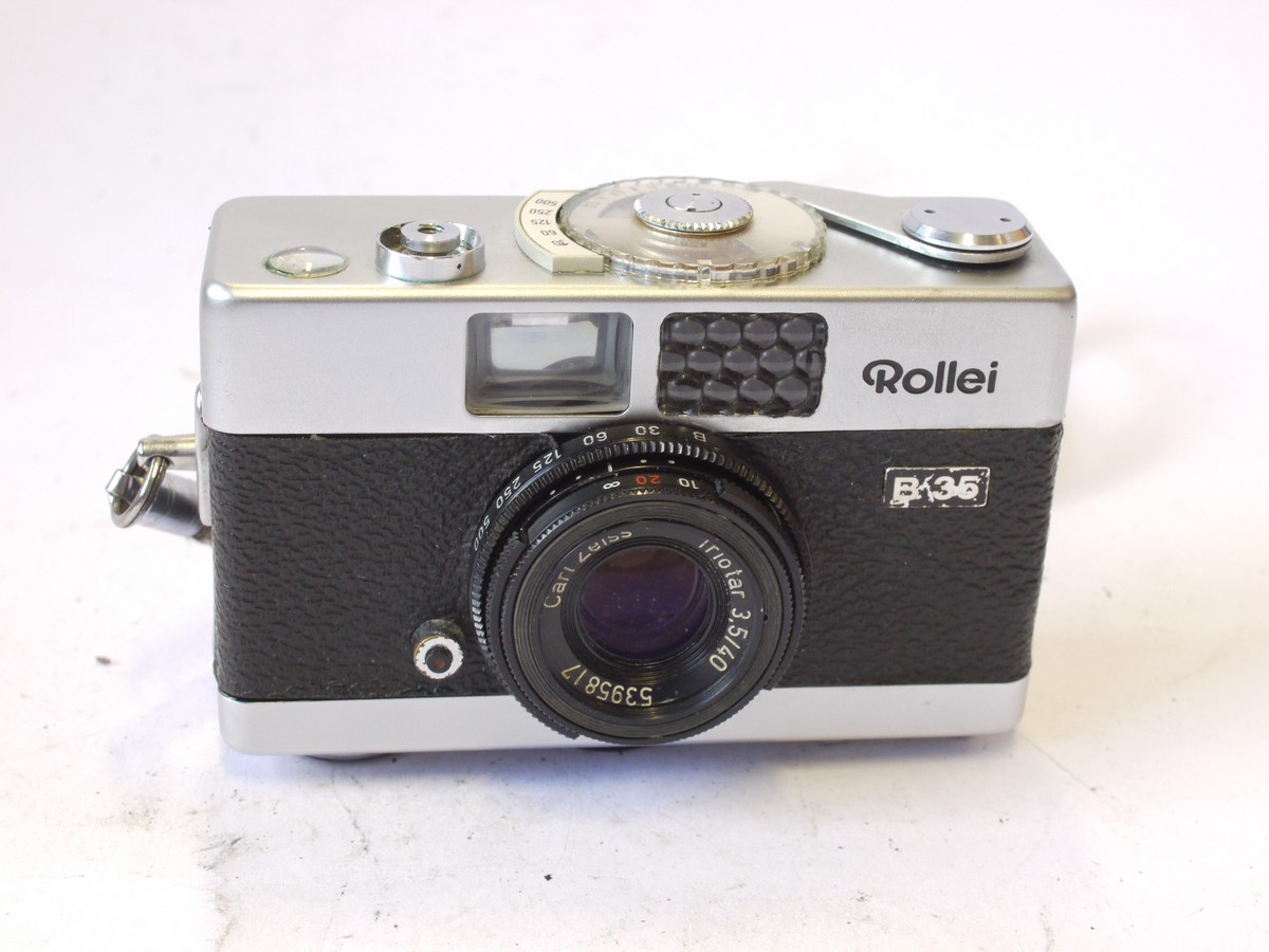 mwclassiccameras-20240830-48 Rollei B35 selenium metered 35mm camera, chrome, with Carl Zeiss 40mm f3.5 Triotar collapsible lens + wrist strap