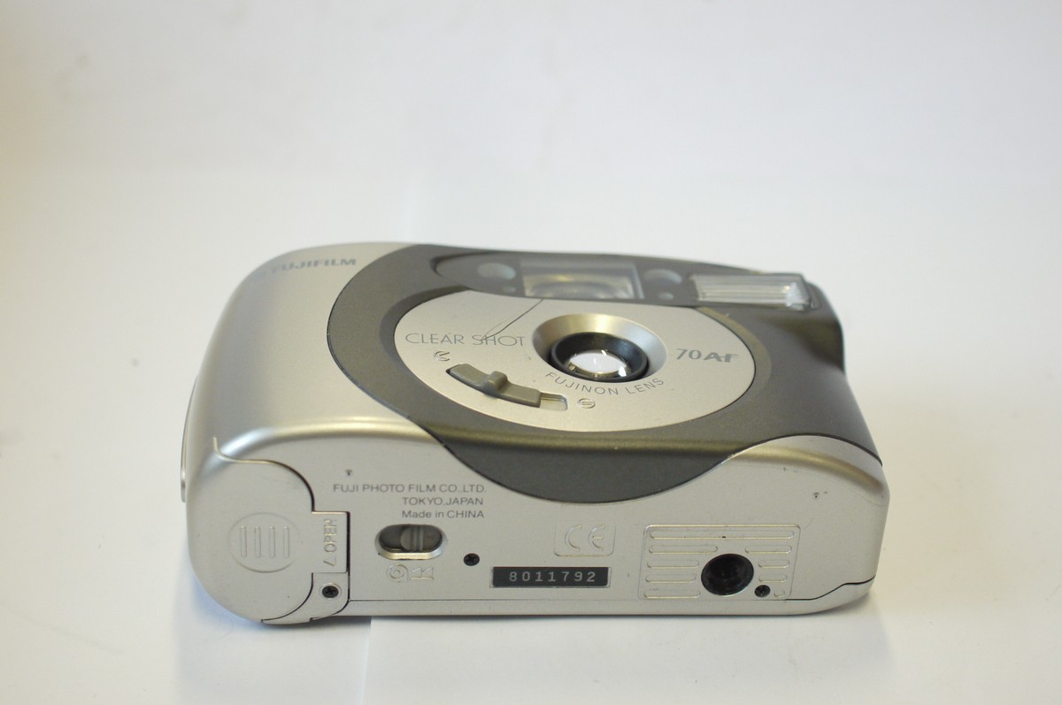 mwclassiccameras-20240906-176 Fujifilm Clear Shot 70AF 35mm Compact Autofocus Point-&-Shoot camera, Silver coloured, with Fujinon lens