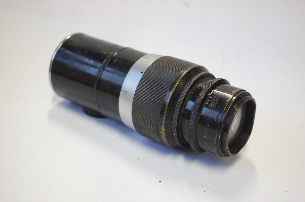 mwclassiccameras-20240906-286 Leitz 13.5cm f4.5 Hektor black L39 RF coupled