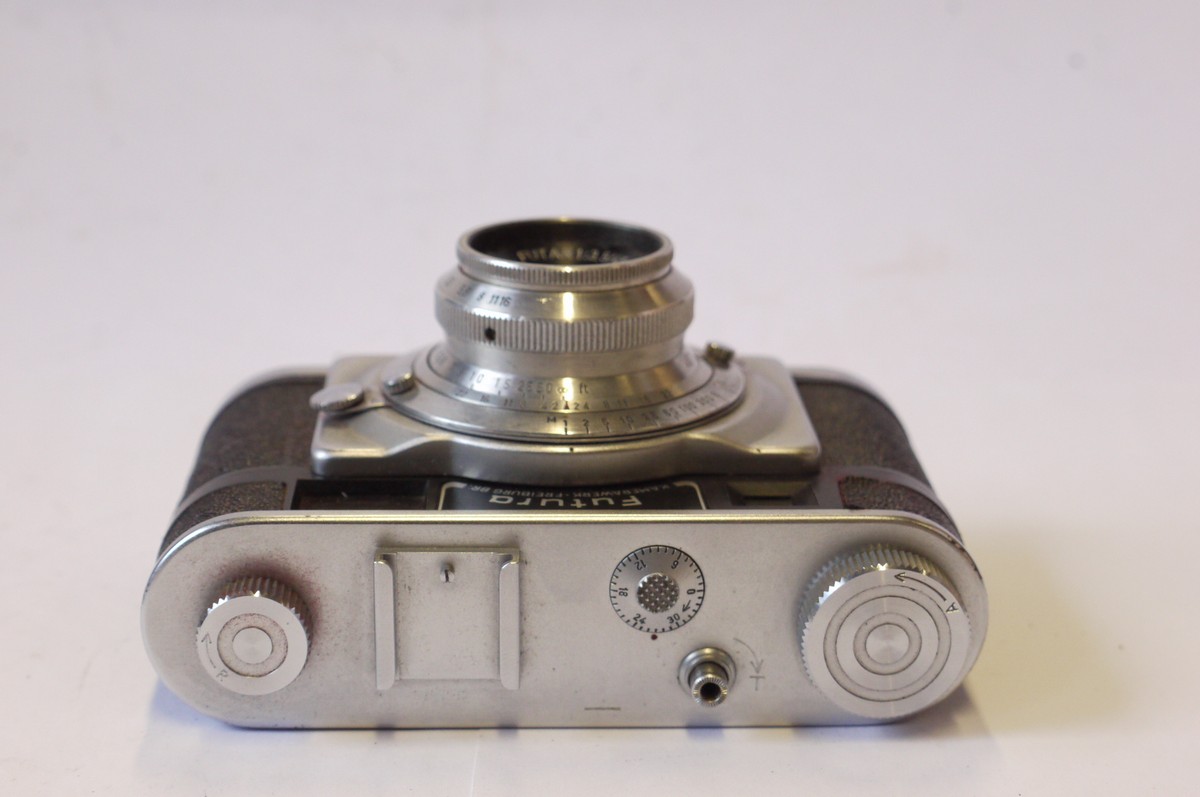 mwclassiccameras-20240913-24 Fritz Kuhnert Futura P Standard Prontor 35mm coupled rangefinder camera + 45mm f3.5 Futar interchangeable screw mount lens & makers ER case