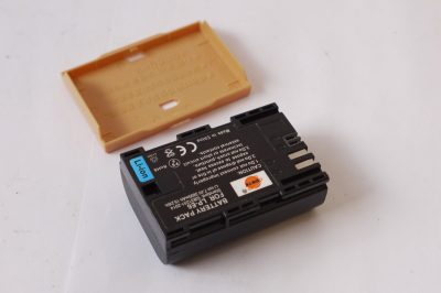 Li-ion Battery Pack for Canon EOS 60D