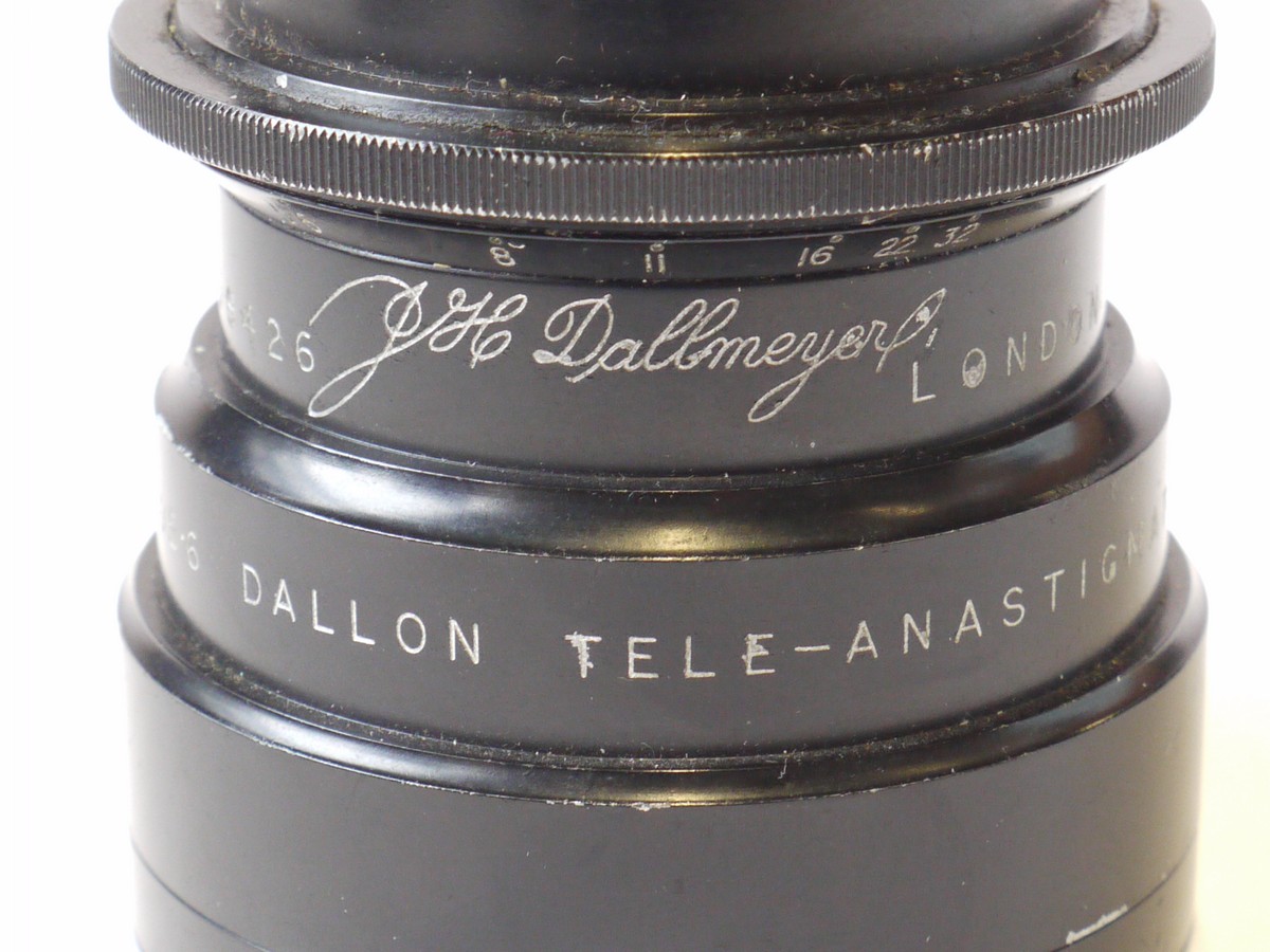 mwclassiccameras-20241011-67 Dallmeyer 12 inch f5.6 Dallon Tele Anastigmat black lens with Iris Diaphragm