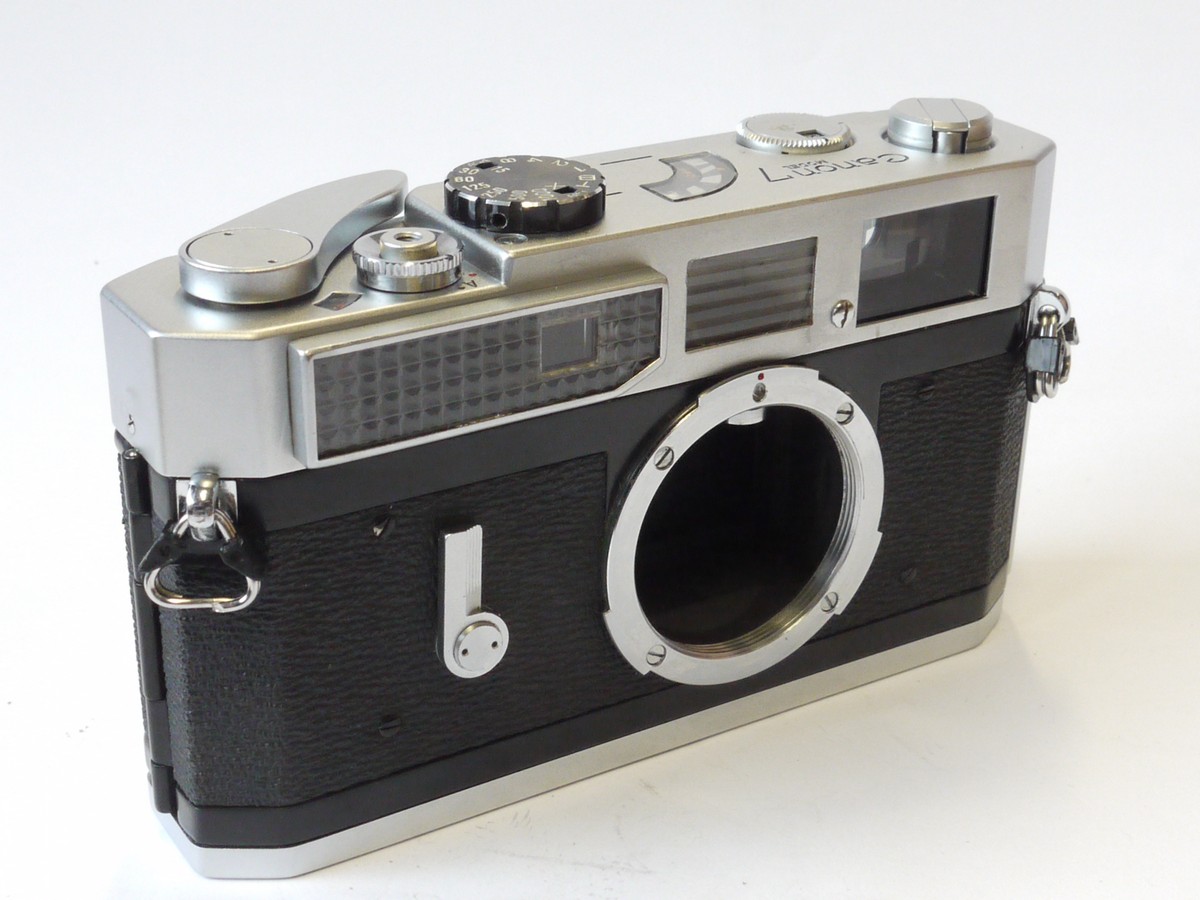 mwclassiccameras-20241018-133 Canon 7 Leica Copy, L39 mount (with bayonet for the 50mm f0.95 Dream lens)