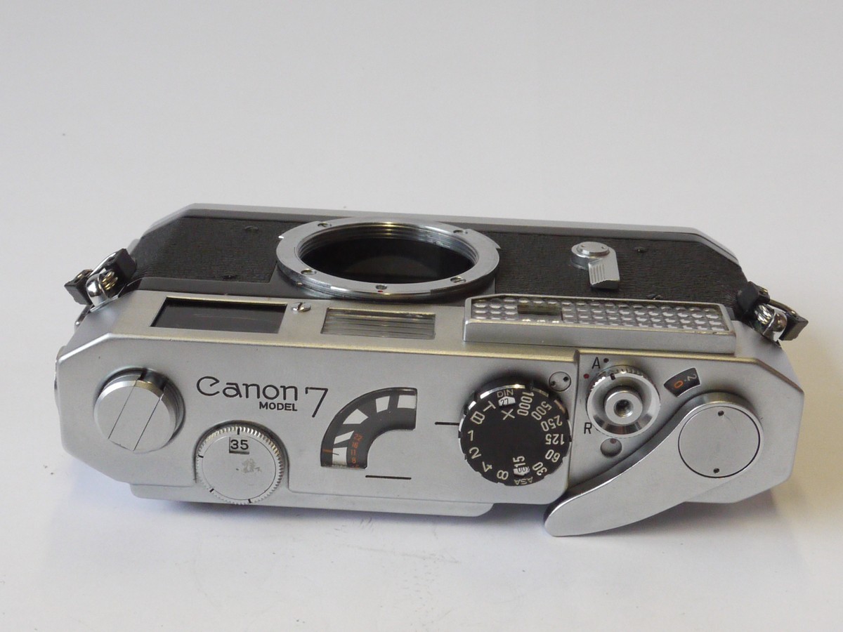 mwclassiccameras-20241018-136 Canon 7 Leica Copy, L39 mount (with bayonet for the 50mm f0.95 Dream lens)