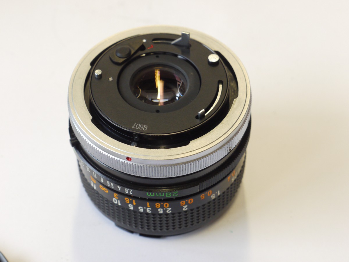 mwclassiccameras-20241018-86 Canon 28mm f2.8 S.C. manual focus FD Breechlock mount lens + Canon Caps & case