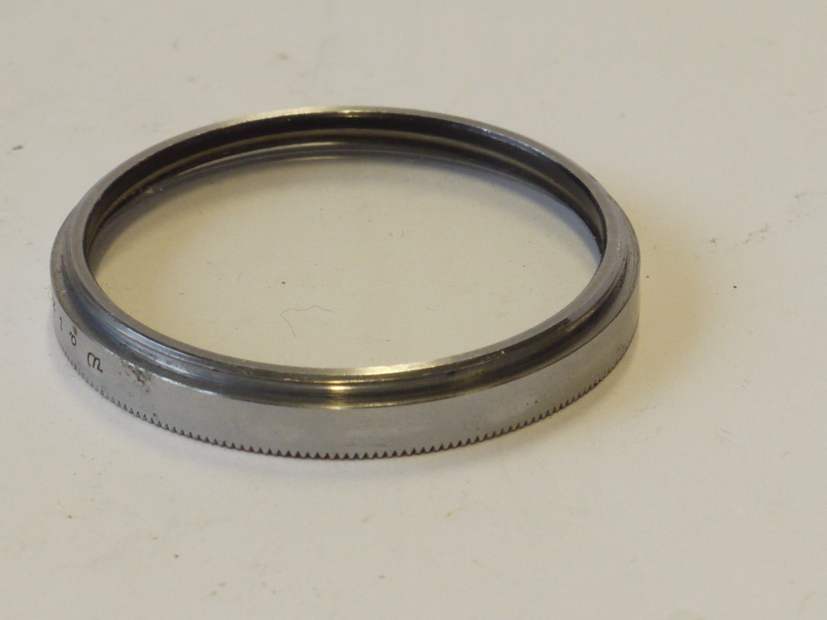 mwclassiccameras-20241025-204 Walz 40mm screw-in UV filter, chrome rim (fits many of the Canon Rangefinder lenses)
