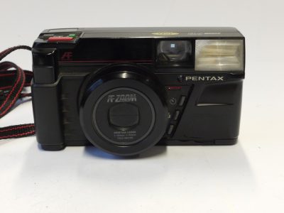 Pentax Zoom-70 35mm Compact Autofocus camera with 35-70mm Tele Macro Zoom lens + long strap & pouch case with long strap