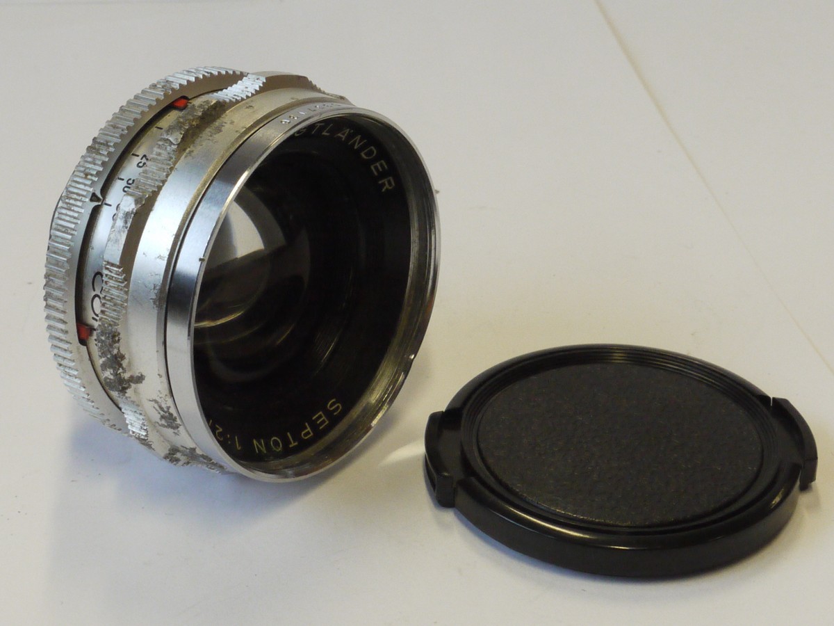 mwclassiccameras-20241025-95 Voigtlander 50mm f2 Septon high quality 7-element lens for Bessamatic + front cap