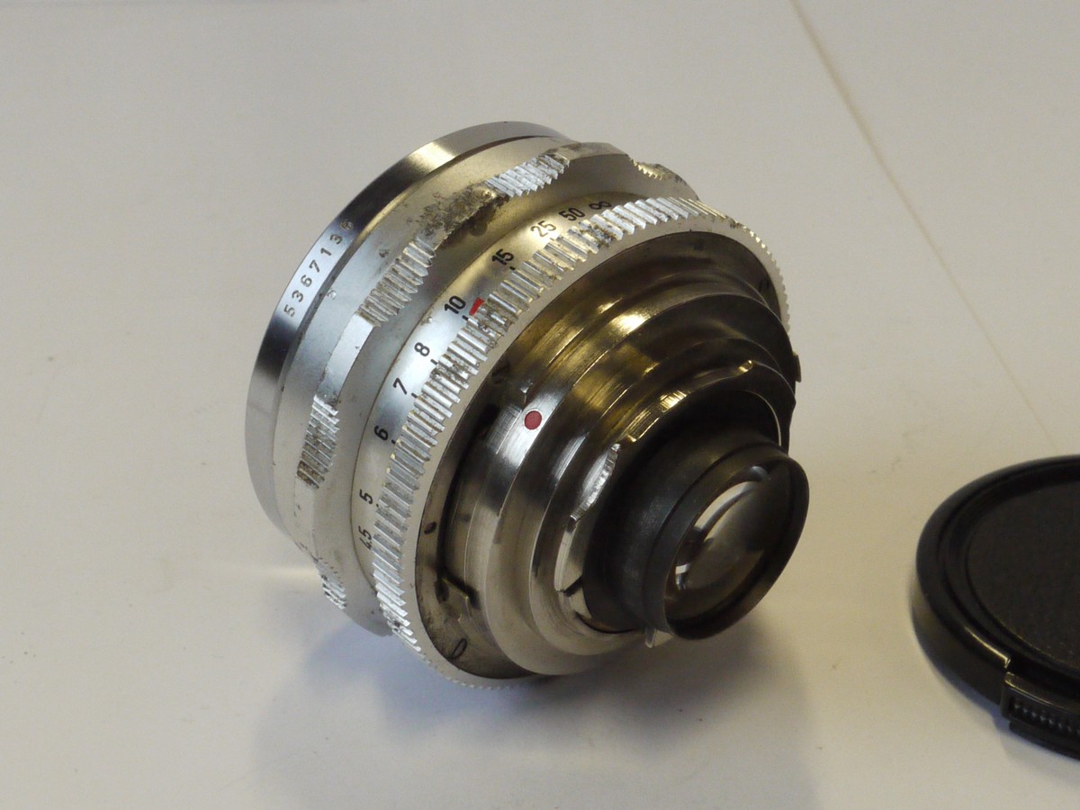 mwclassiccameras-20241025-96 Voigtlander 50mm f2 Septon high quality 7-element lens for Bessamatic + front cap